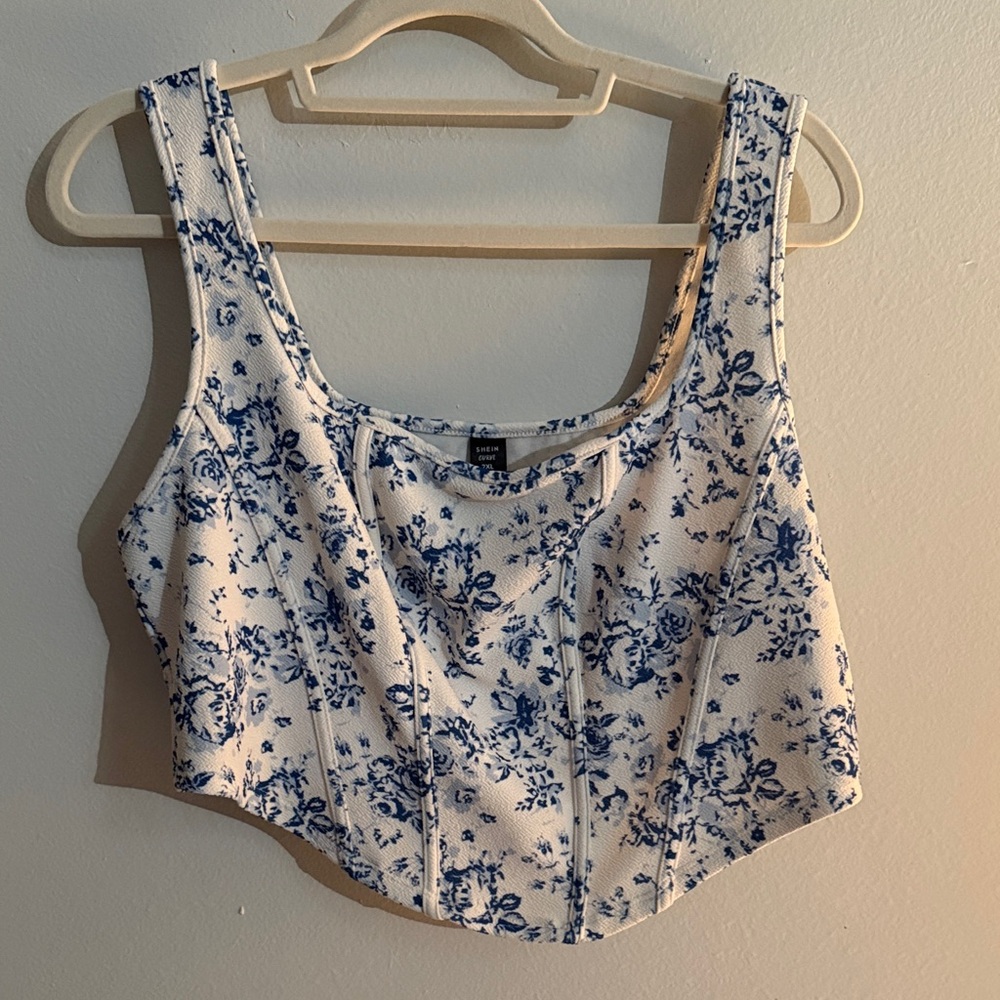 H&M Blue Floral Crop Top